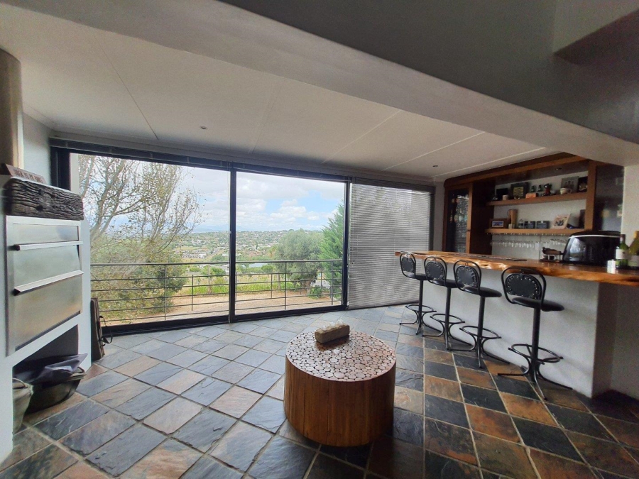 To Let 3 Bedroom Property for Rent in Oude Westhof Western Cape